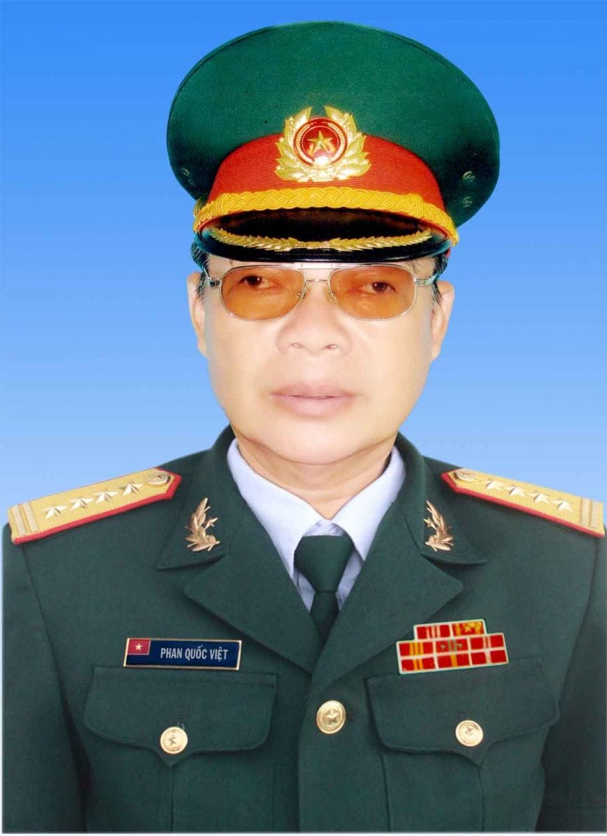 Đại tá BSCKII
